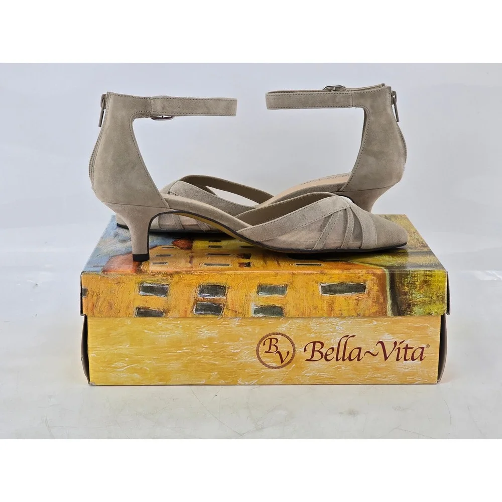 Bella Vita Malani Heels Womens 9.5 WW Almond Kid Suede Mesh Pumps - Excellent